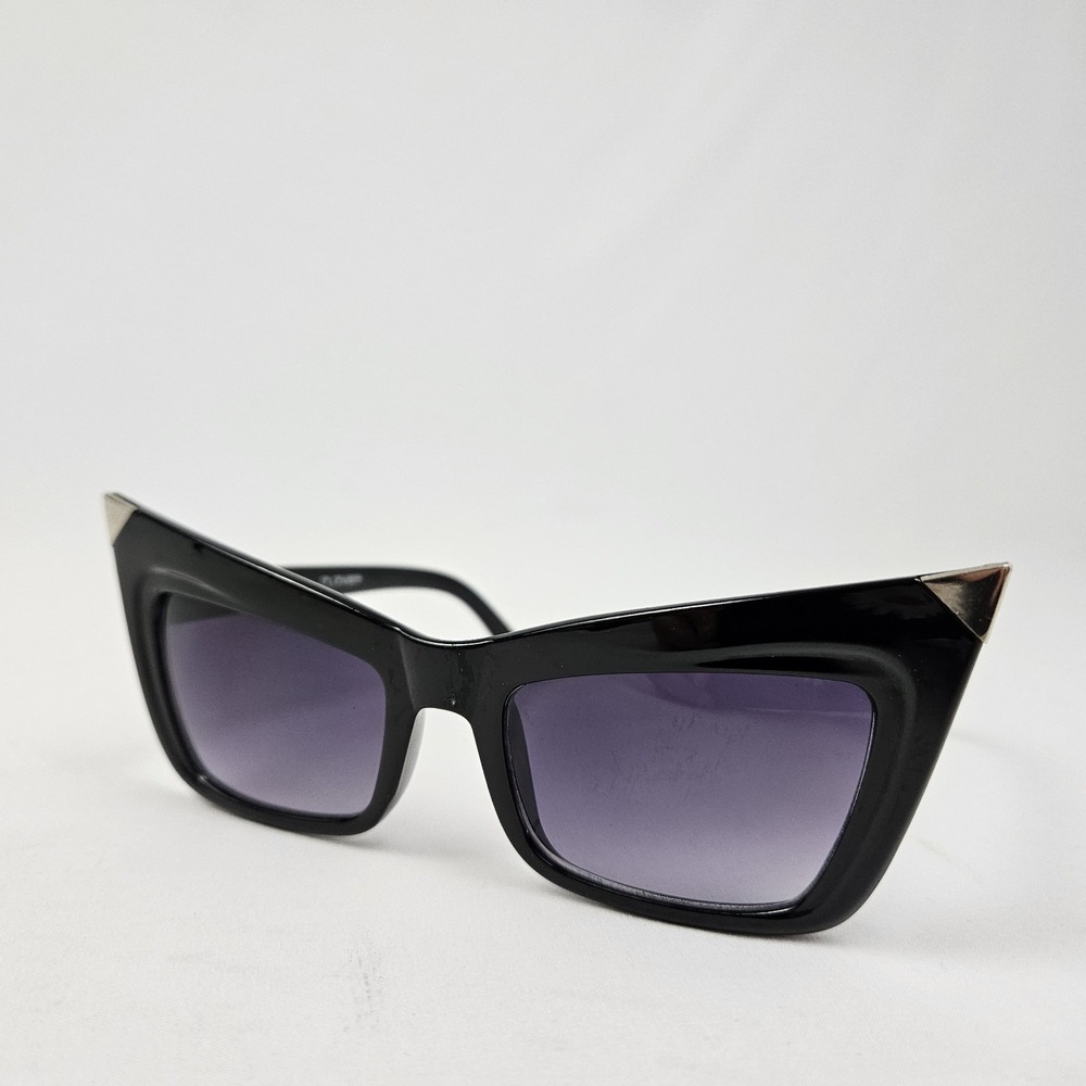 Vintage Clover Sunglasses Cat Eye Retro Pointy Black Silver MCM 1990's